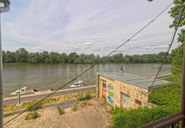 Building to Redevelop For Sale In Osijek