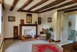 For Sale Exceptional Family Home in Luchapt - Vienne