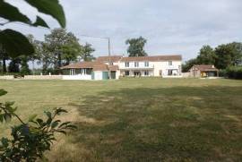 Pristine 6 Bedroom 4 with En-Suites; Home with Indoor Swimming Pool