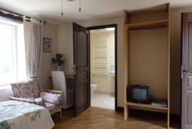Pristine 6 Bedroom 4 with En-Suites; Home with Indoor Swimming Pool