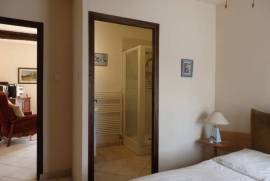 Pristine 6 Bedroom 4 with En-Suites; Home with Indoor Swimming Pool