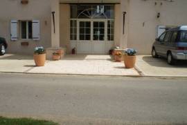 Pristine 6 Bedroom 4 with En-Suites; Home with Indoor Swimming Pool
