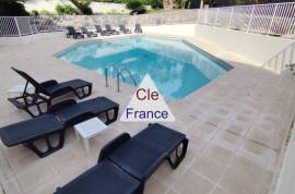 Antibes Apartment with Swimming Pool
