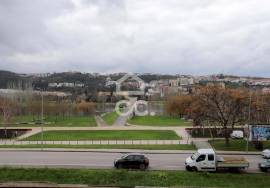 T1 on one of the main avenues of Coimbra!