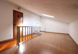 2 bedroom apartment with garage in the center of Avelar with 100% financing.
