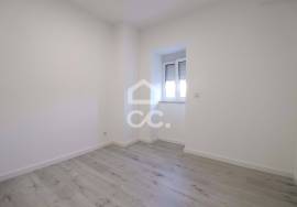 House with patio and parking space Coimbra!