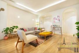 Sta Catarina - Lisbon - 1 suite apartment with south-facing garden - high-end renovation