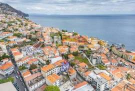 House 3 Bedrooms - Old Town, Funchal House 3 Bedrooms - Old Town, Funchal