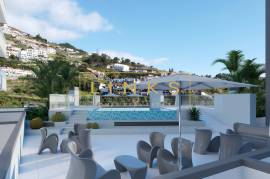 Fully Refurbished 2+1 Bedroom Apartment with Pool - Caniço