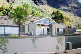 Excellent 4-bedr. villa under construction with pool and sea view - Paul do Mar