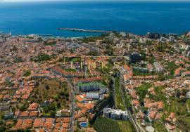 Spectacular 6 Bedroom Penthouse with Pool, Barbecue and Sea View