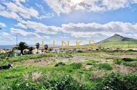 Exclusive Plot in Porto Santo - 9.280m² with Sea View and Golf Course View