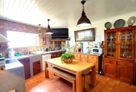 Single Storey House T3+1 with Barbecue - Porto Santo