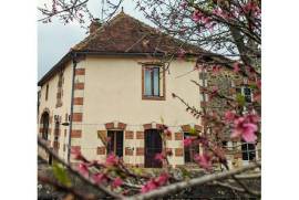 For Sale Village House with 3 Bedrooms and Garden.