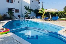 Hotel 1800 sq.m for sale