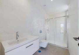 Modern 3 Bedroom House in Fuzeta with Pool and Sea Views
