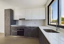 Modern 3 Bedroom House in Fuzeta with Pool and Sea Views