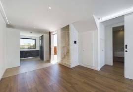 Modern 3 Bedroom House in Fuzeta with Pool and Sea Views