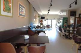 Excellent Snack Bar fully equipped and Running
