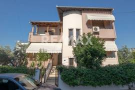 Maisonette 215 sq.m for sale