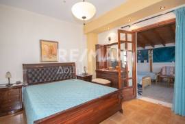 Maisonette 215 sq.m for sale