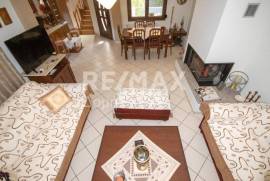 Maisonette 215 sq.m for sale