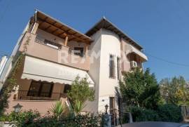 Maisonette 215 sq.m for sale