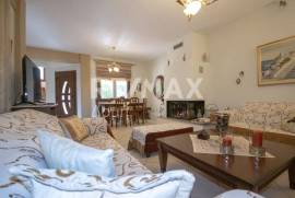 Maisonette 215 sq.m for sale