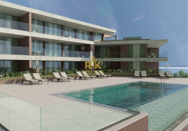 3+1 bedroom penthouse with stunning city and sea views