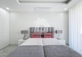 2 bedroom apartments inserted in the Palm Residence Development in Lagos, with Excellent Finishes