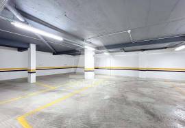 2 bedroom apartments inserted in the Palm Residence Development in Lagos, with Excellent Finishes