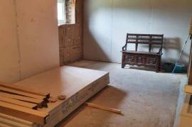 Detached Country House with Outbuilding