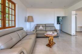 Stunning Villa with Open Sea Views Stunning Villa with Open Sea Views