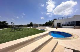 Modern 5 Bedroom Sea View Bungalow - Kathikas, Paphos