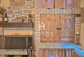 Charming Renovated Gem in Historic Centre