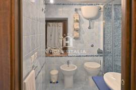 Charming Renovated Gem in Historic Centre