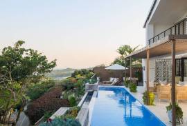 Luxury 4 Bed Villa For Sale In Zinkwazi Beach South