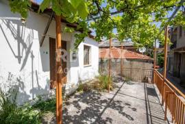 House 65 sq.m for sale