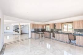 House (Detached) in Saint Georges, Paphos for Sale