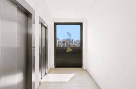 T1 Semi New with Pool in Gated Community with Pool and Box Garage - Praia da Rocha