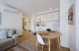 T1 Semi New with Pool in Gated Community with Pool and Box Garage - Praia da Rocha