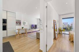 T1 Semi New with Pool in Gated Community with Pool and Box Garage - Praia da Rocha
