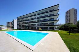 T1 Semi New with Pool in Gated Community with Pool and Box Garage - Praia da Rocha