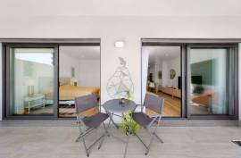 T1 Semi New with Pool in Gated Community with Pool and Box Garage - Praia da Rocha