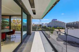New Luxury 2 Bedroom Apartment with Garage and Sea View for sale in Portimão