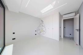 New Luxury 2 Bedroom Apartment with Garage and Sea View for sale in Portimão
