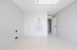 New Luxury 2 Bedroom Apartment with Garage and Sea View for sale in Portimão