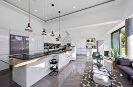 Luxury Villa with Contemporary Architecture in the Urbanization Belmonte - Portimão