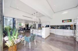 Luxury Villa with Contemporary Architecture in the Urbanization Belmonte - Portimão