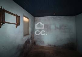 House for reconstruction with unobstructed mountain views